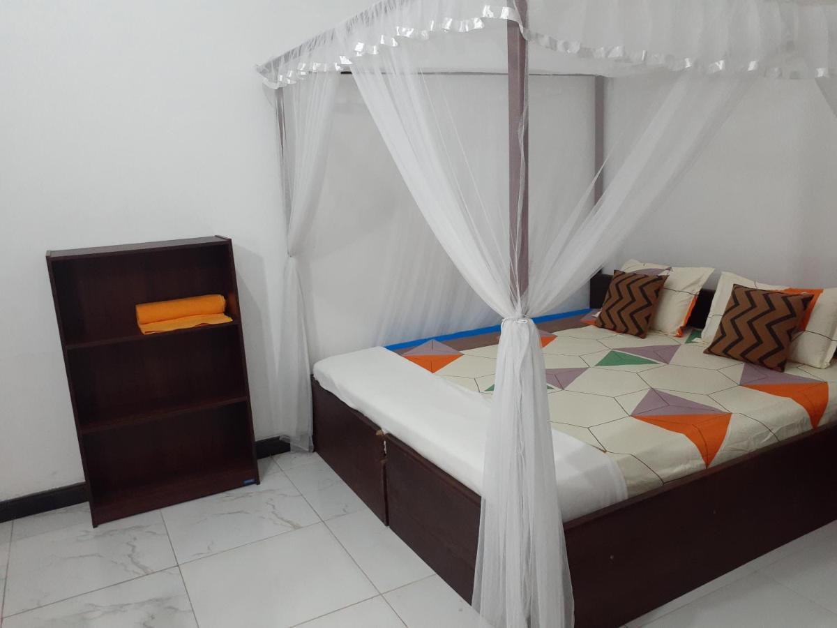 Hotel Orchid Garden Arugam Bay Exterior foto