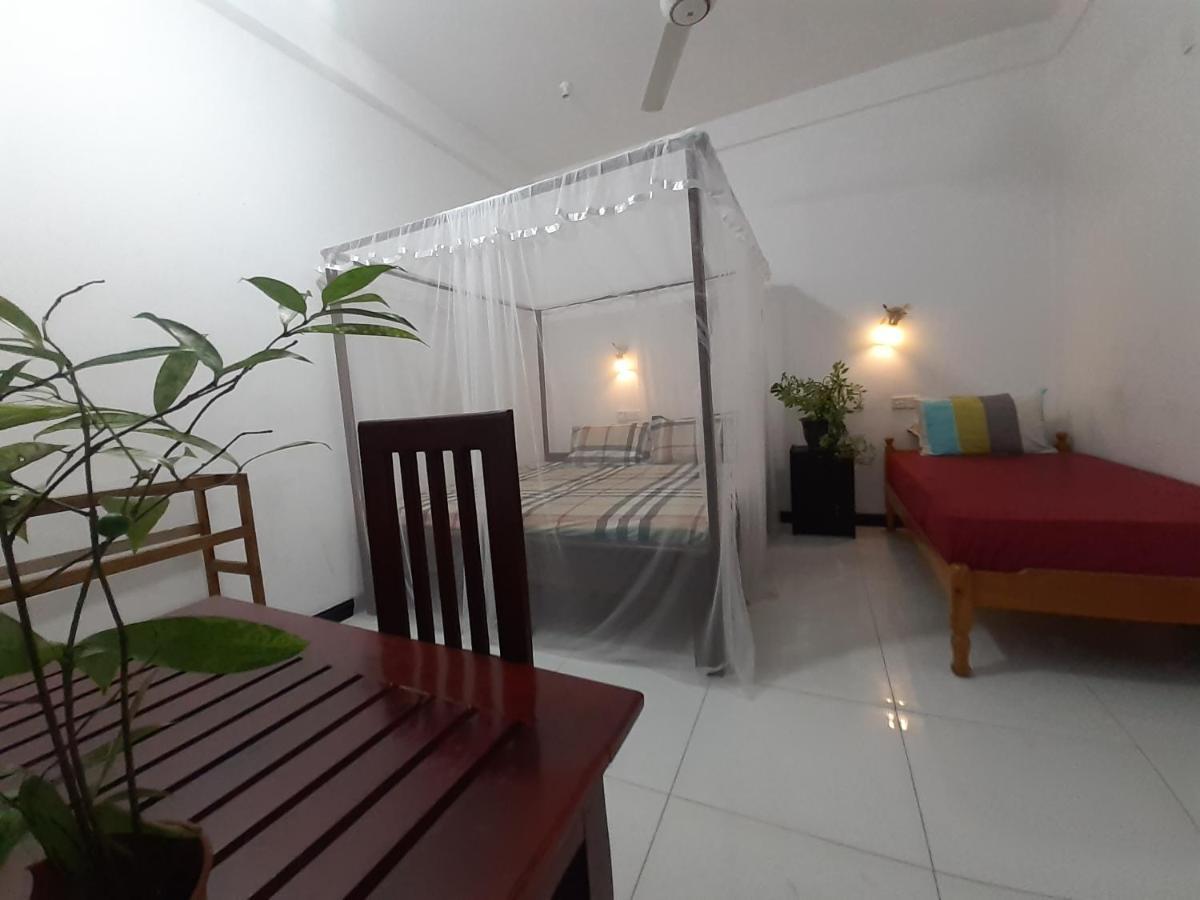 Hotel Orchid Garden Arugam Bay Exterior foto
